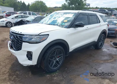 2025 Ford Explorer St-Line z USA, uszkodzony, nr VIN 1FMUK8KH0SGA62291